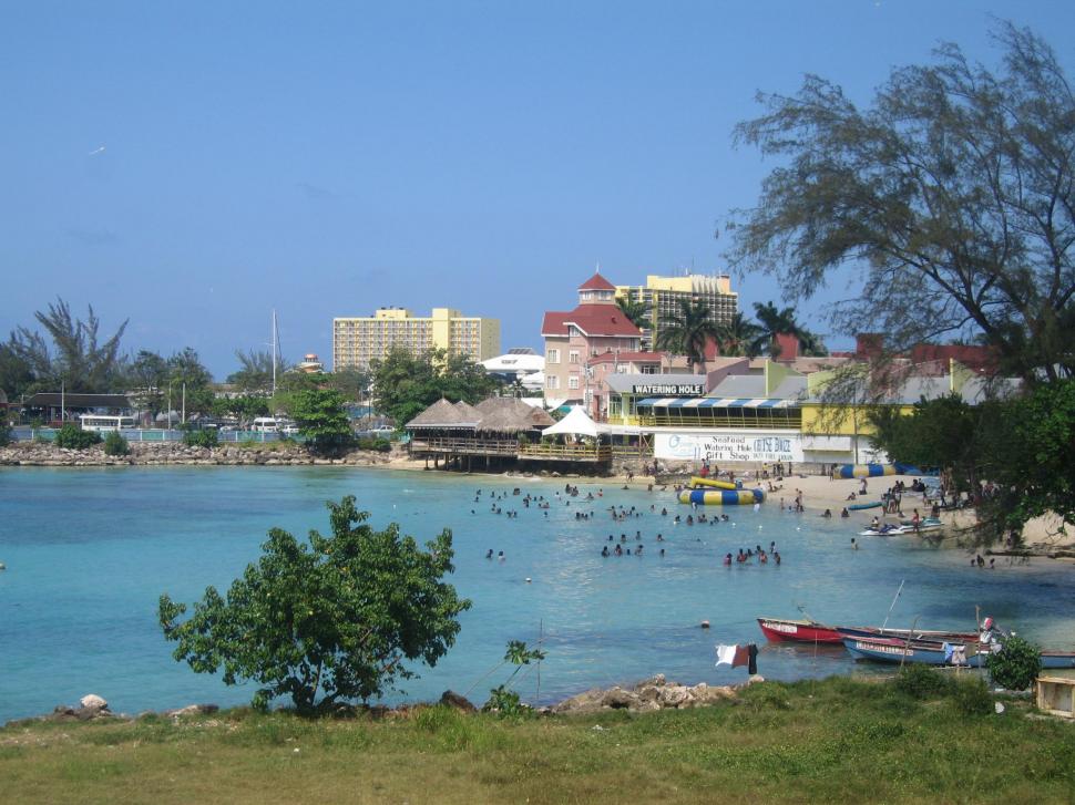 Ocho Rios, Jamaica Wallpaper,cruise Hd Wallpaper,beach - HD Wallpaper 