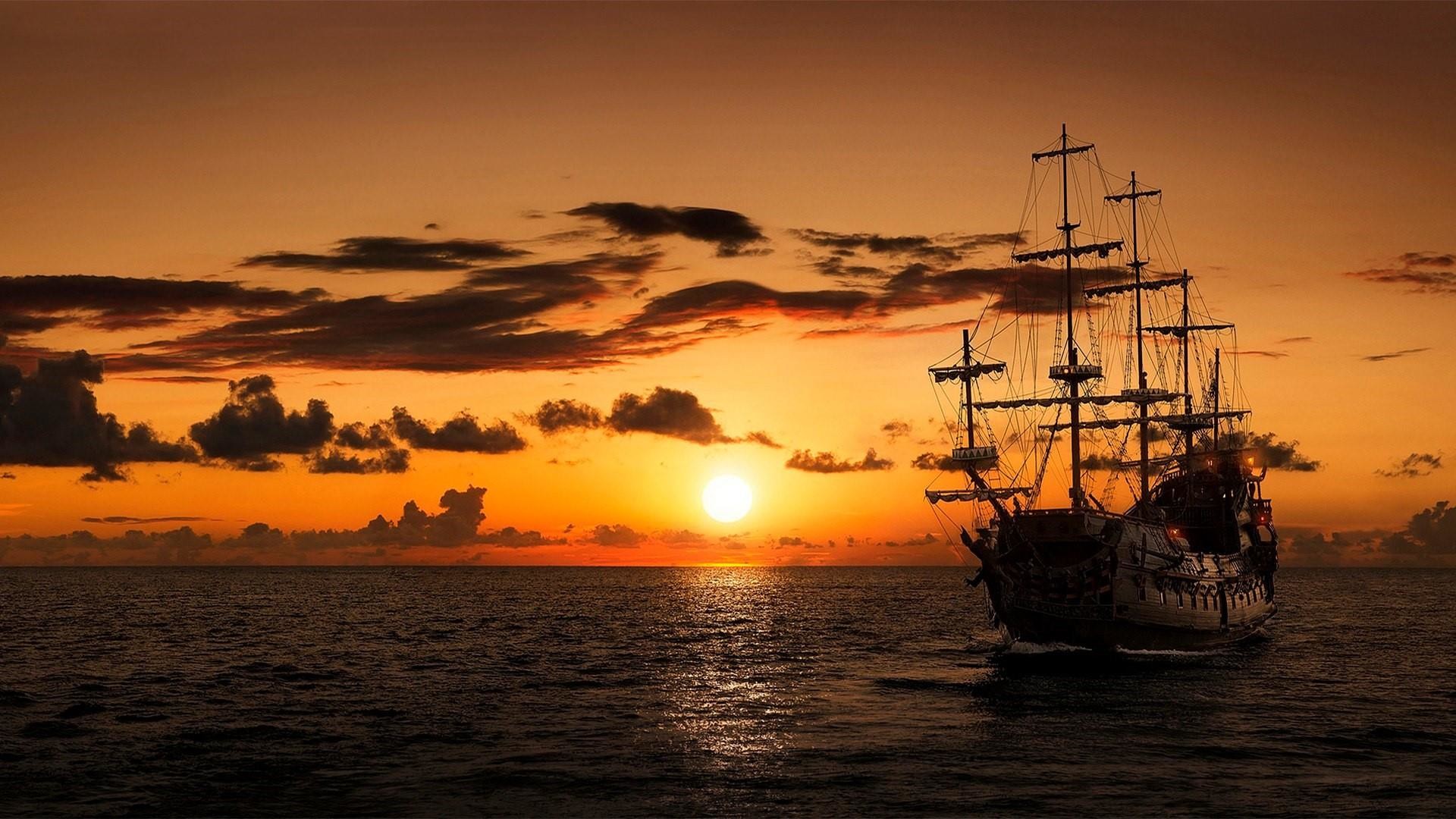 1920x1080, Pirate Ship In The Sunset Wallpaper - Pirates Ships - HD Wallpaper 