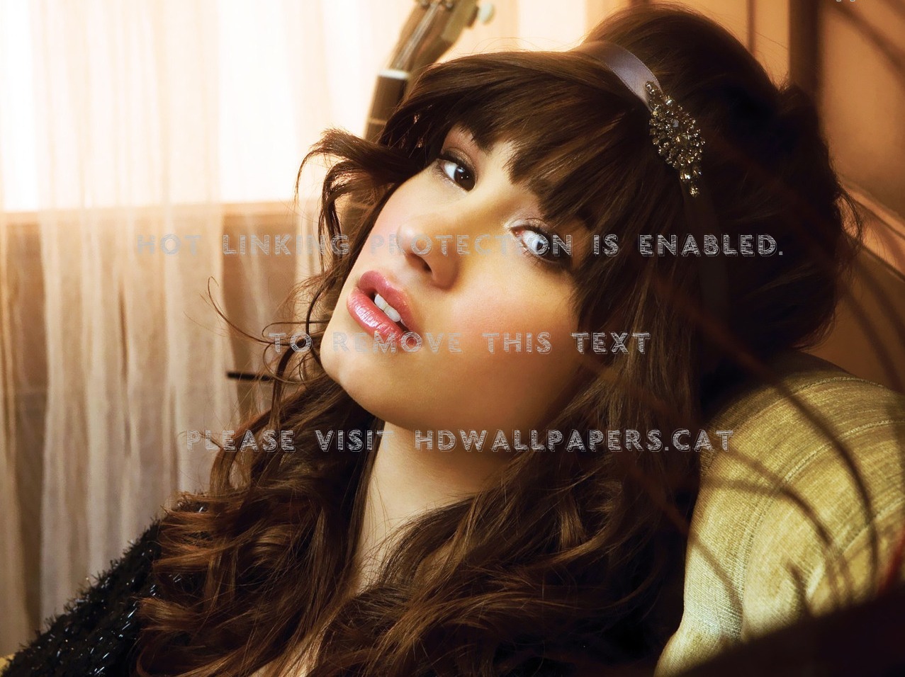 Sad Eyes And Sensual Lips Lovely Girl Brown - Demi Lovato Cute - HD Wallpaper 