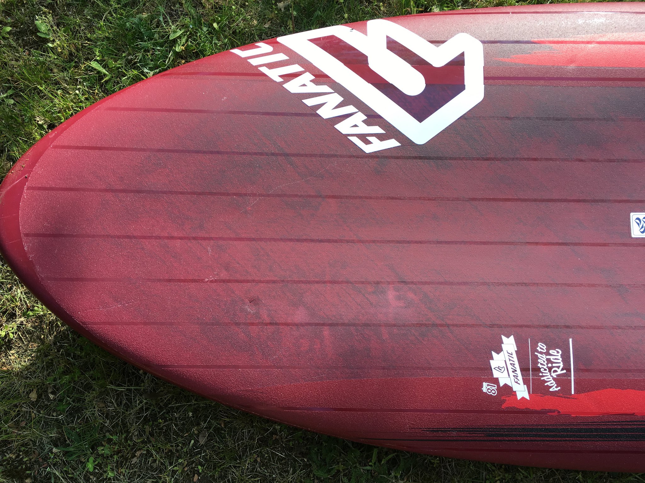 Surfboard - HD Wallpaper 