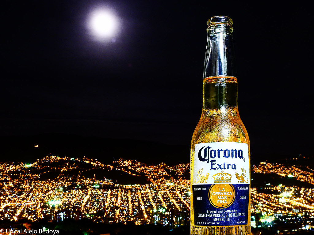 Corona Extra - HD Wallpaper 