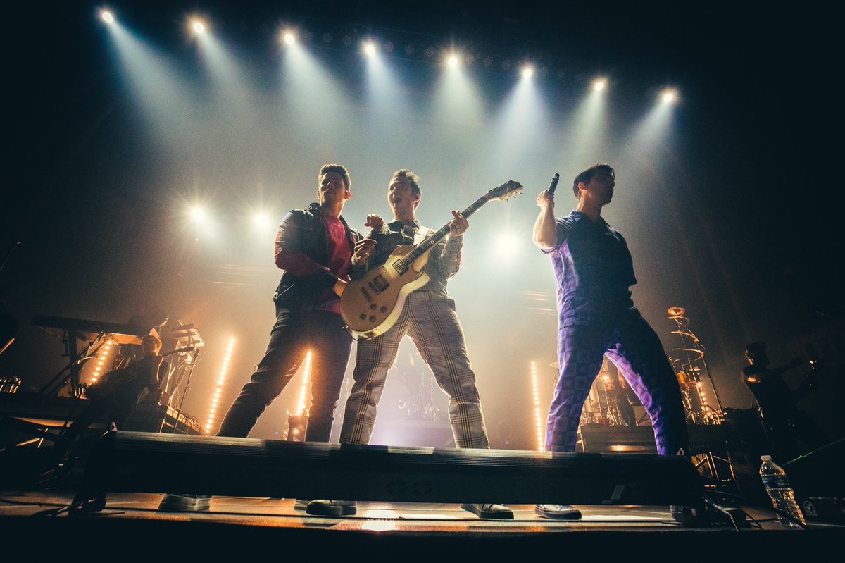 Atlanta Jonas Brothers Concert 2019 - HD Wallpaper 