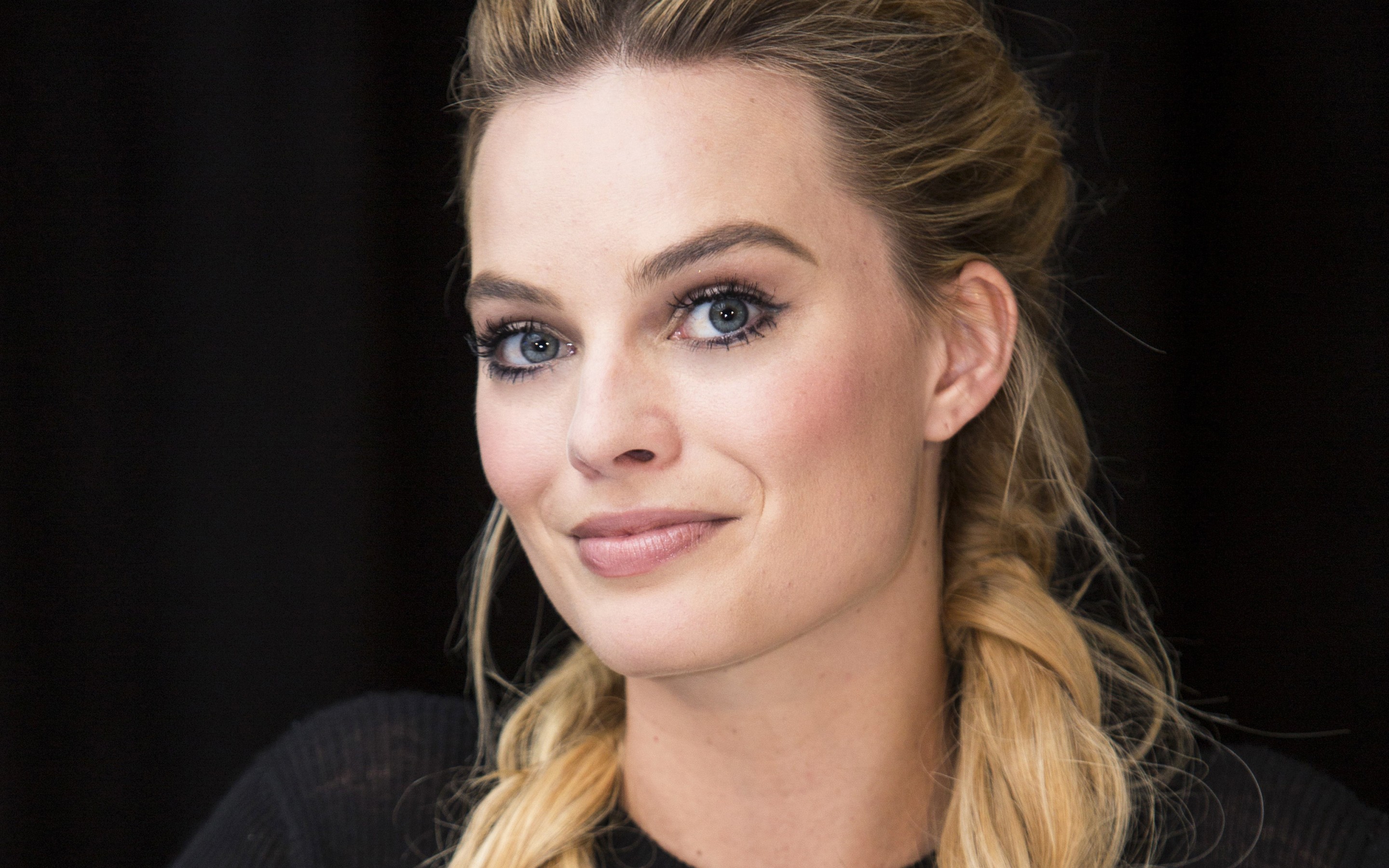 Harley Quinn Natural Makeup - HD Wallpaper 