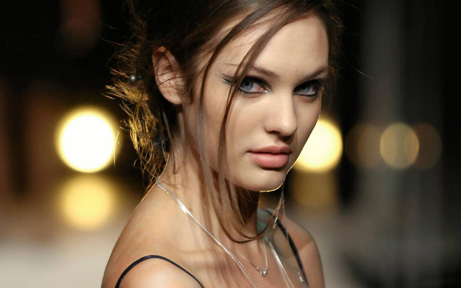 Candice Swanepoel Eye Makeup Hd Wallpapers - Candice Swanepoel Hd - HD Wallpaper 