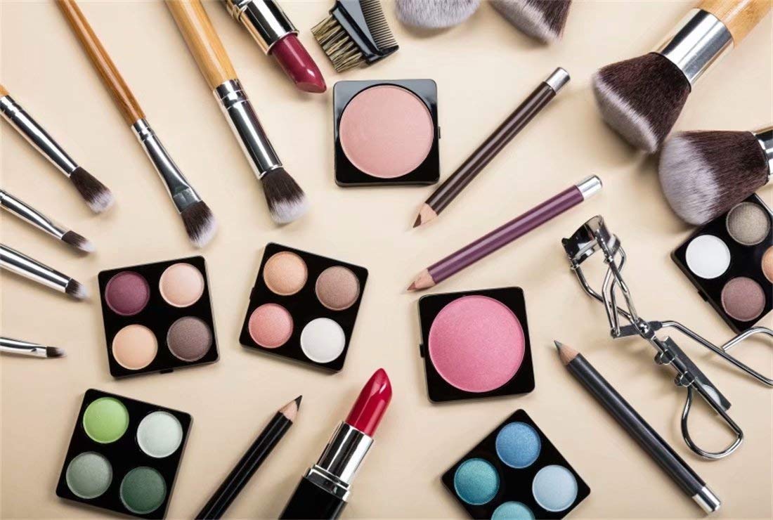 Makeup Products - HD Wallpaper 