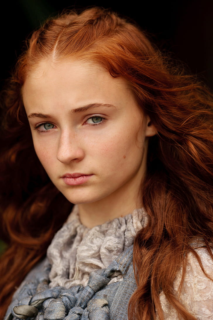 Sophie Turner, Actress, Redhead, Green Eyes, Hd Wallpaper - Sophie Turner Game Of Thrones - HD Wallpaper 
