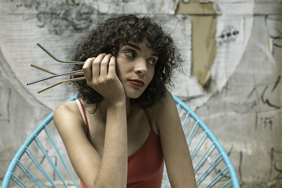 Woman Leaning Hand, Female, Straw, Reusable Straw, - Drinking Straw - HD Wallpaper 