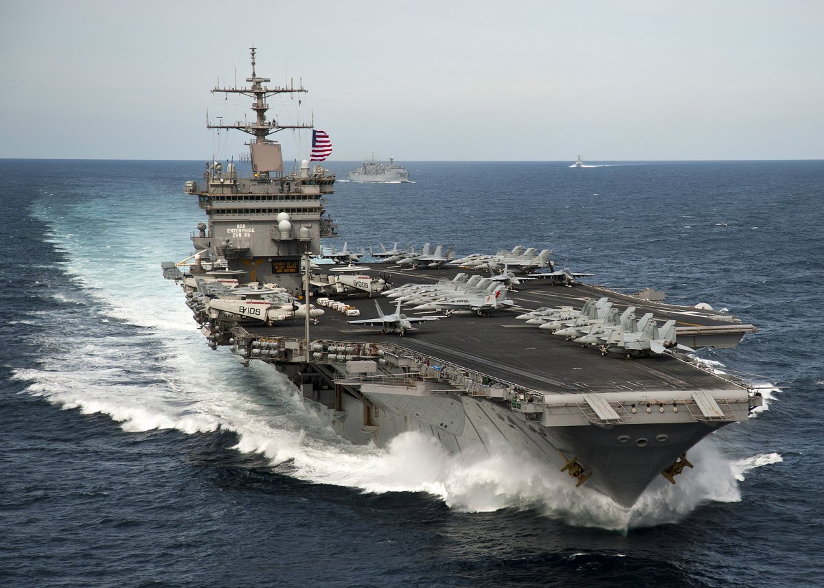Aircraft Carrier Backgrounds, Compatible - Aircraft Carrier With Planes - HD Wallpaper 