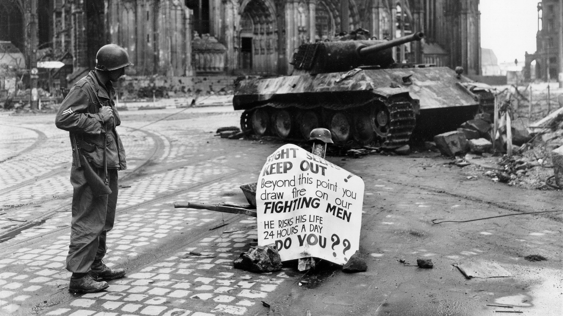 Soldiers War Guns Army Us Marines Corps Us Army Soldat - Cologne Ww2 - HD Wallpaper 