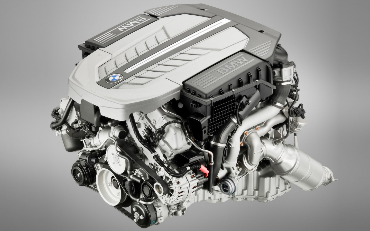 V12 Twin Turbo Engine - HD Wallpaper 