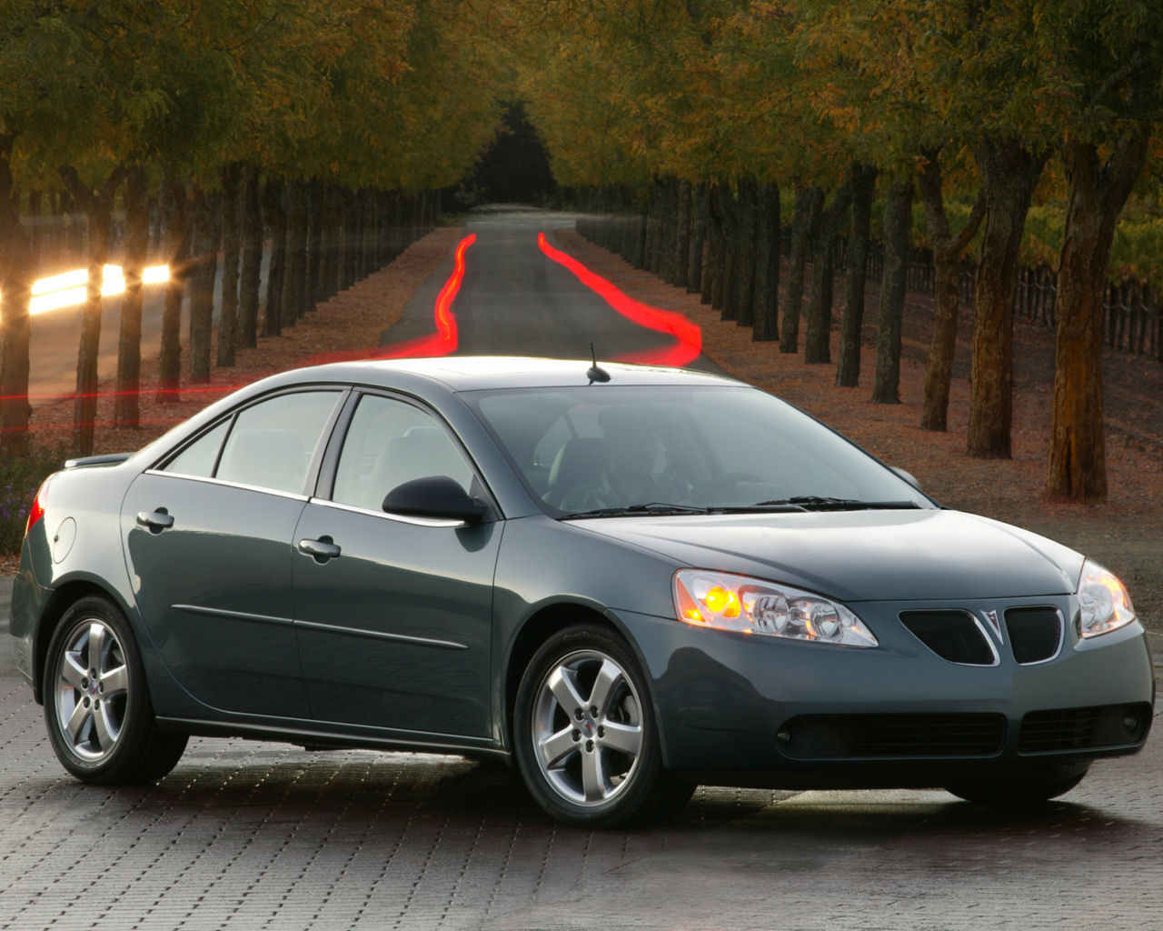 Pontiac G6 Desktop Wallpaper - 2005 Pontiac G6 - HD Wallpaper 