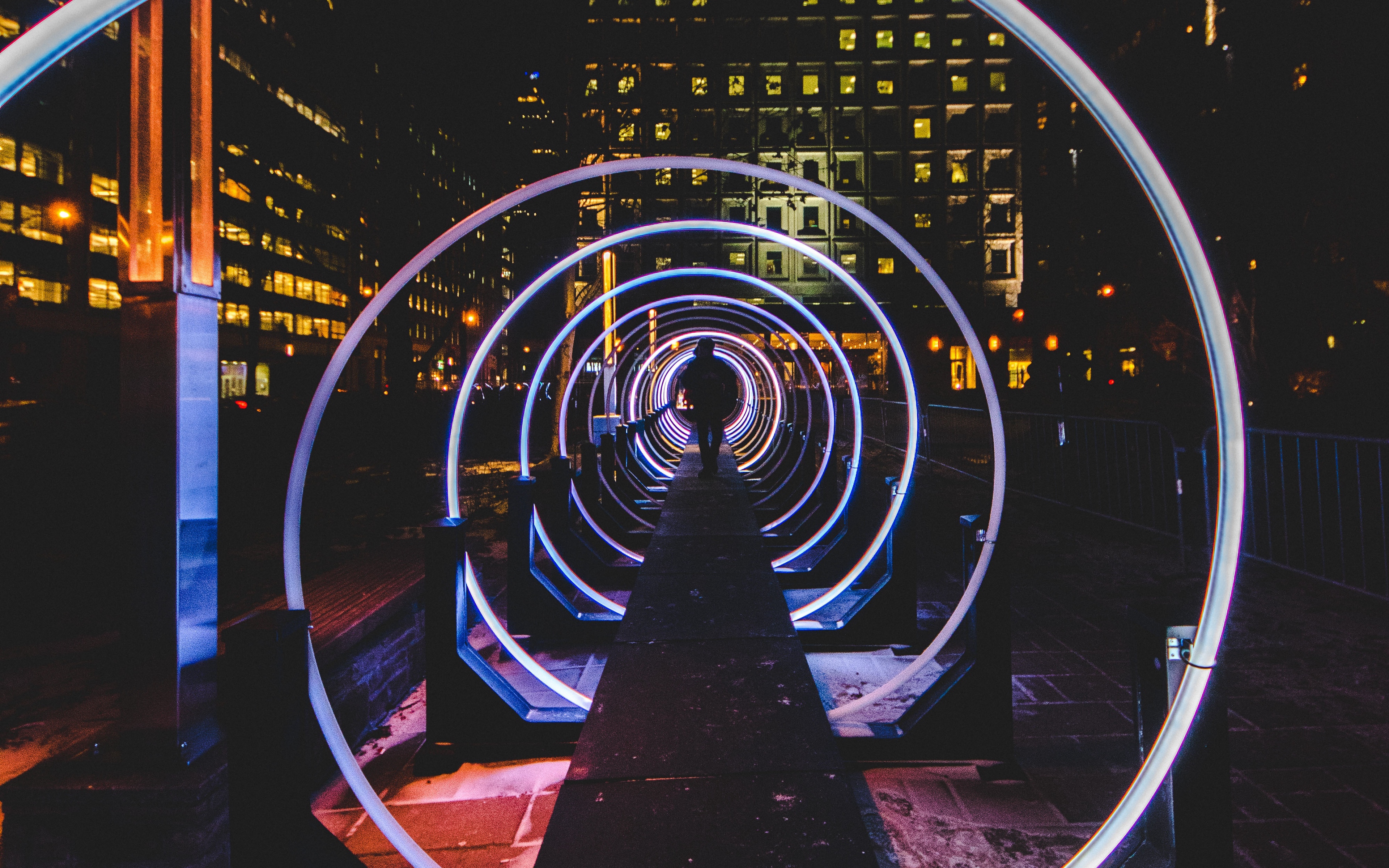 Wallpaper Man, Silhouette, Tunnel, City, Night - Person Silhouette City Night - HD Wallpaper 