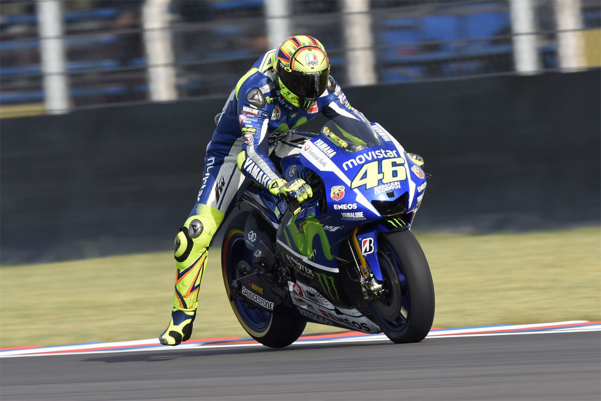 Valentino Rossi Wallpaper Hd Hd Picturez - Valentino Rossi 2015 Bike - HD Wallpaper 