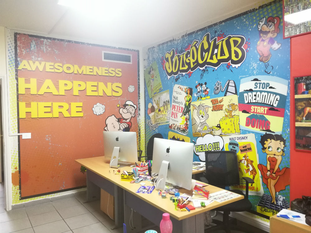 Joueclub Offices Wallpaper Flex Indoor - Wall - HD Wallpaper 