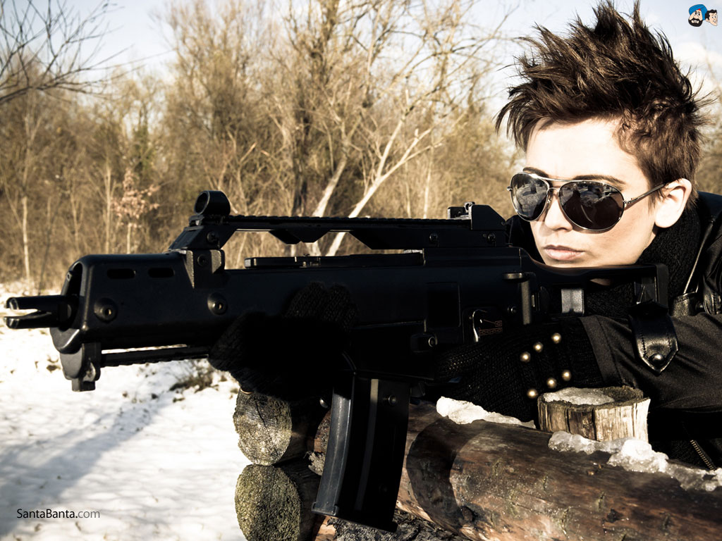 Guns - Boy With Gun Hd - HD Wallpaper 