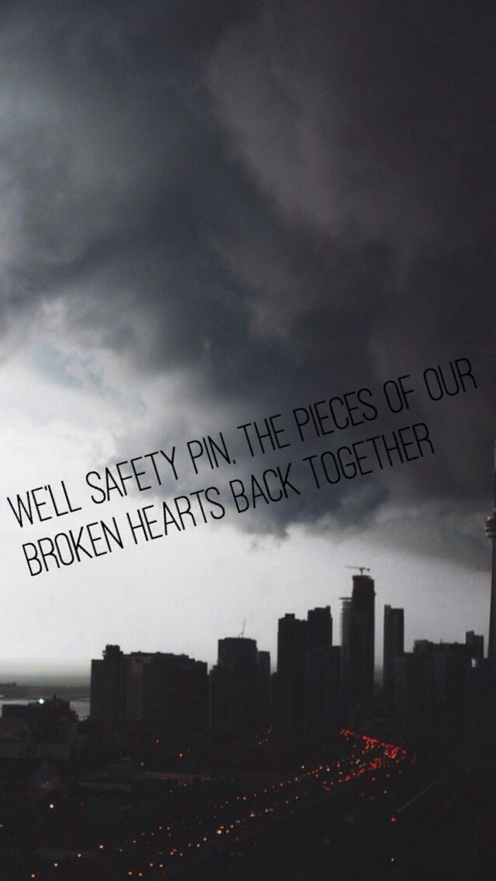Lyrics, Lockscreen, And Safety Pin Image - Metropolitan Area - HD Wallpaper 