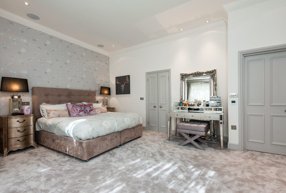 London Dressing Table With Upholstered Panel Beds Bedroom - Bedroom - HD Wallpaper 