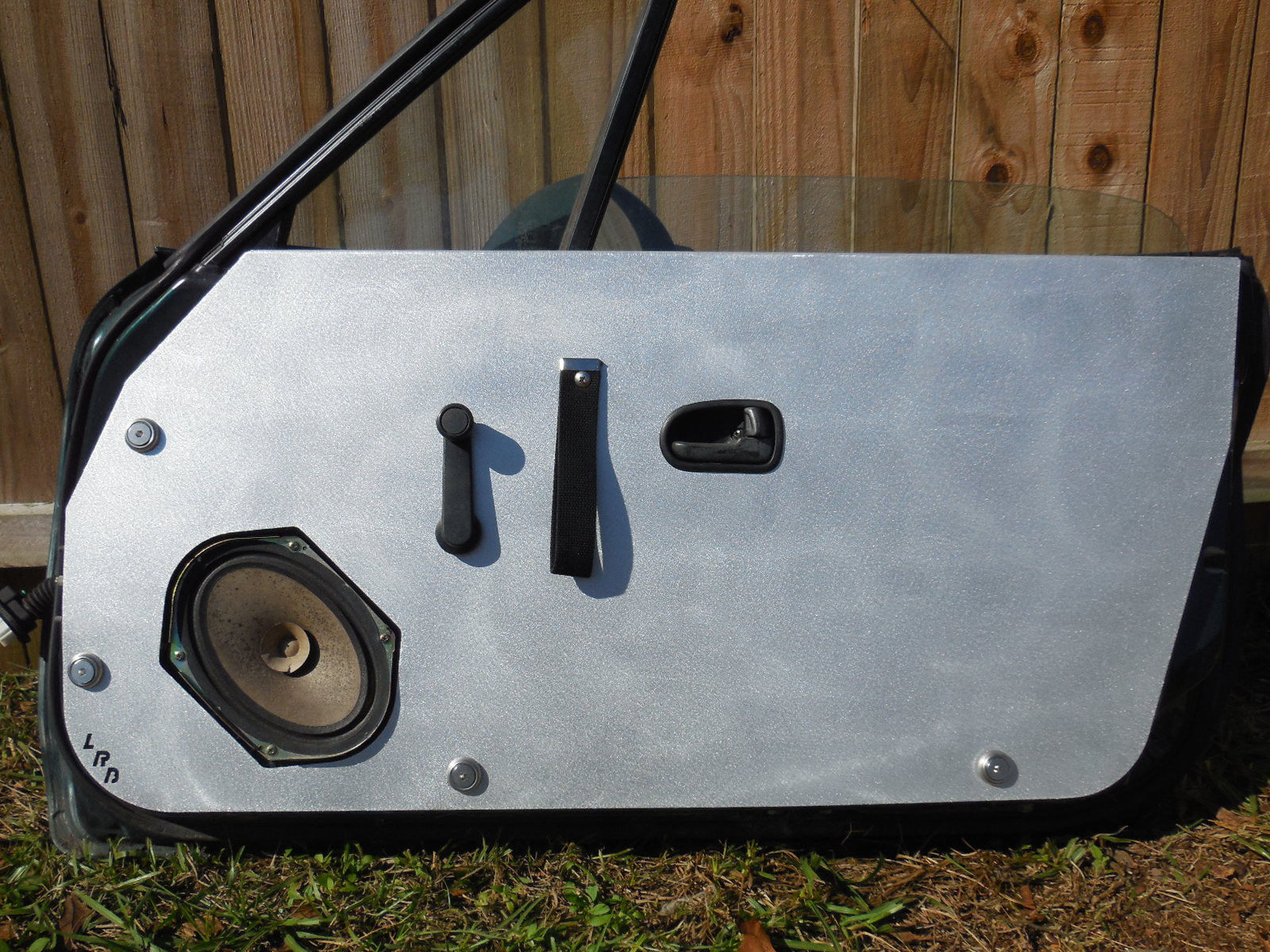 Lrb Aluminum Door Cards - HD Wallpaper 