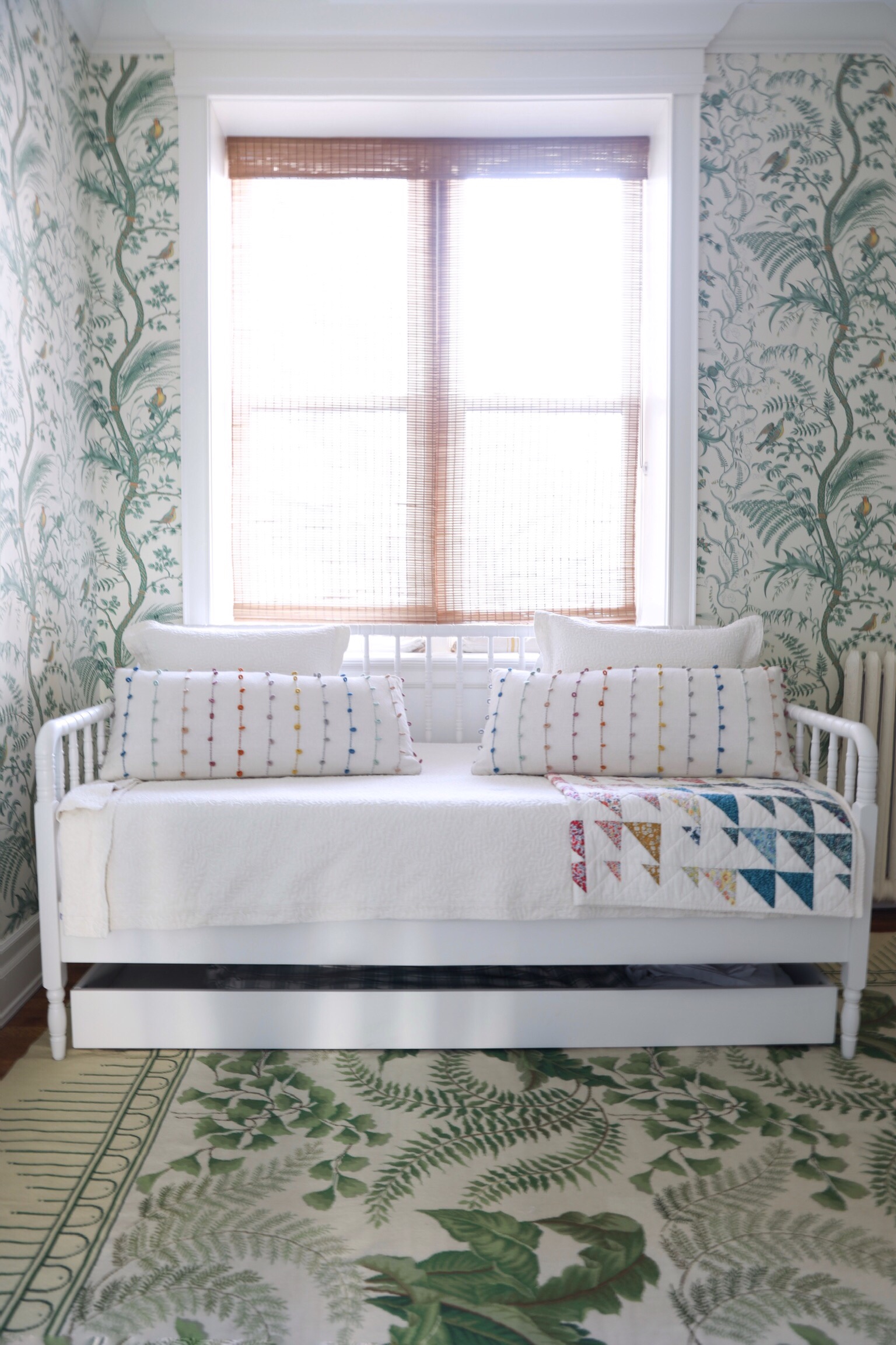 Guest Bedroom, Flipped - Brunschwig And Fils Rooms - HD Wallpaper 