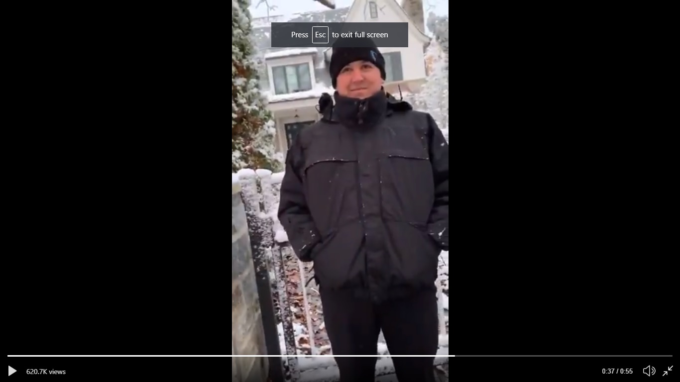 Standing - HD Wallpaper 