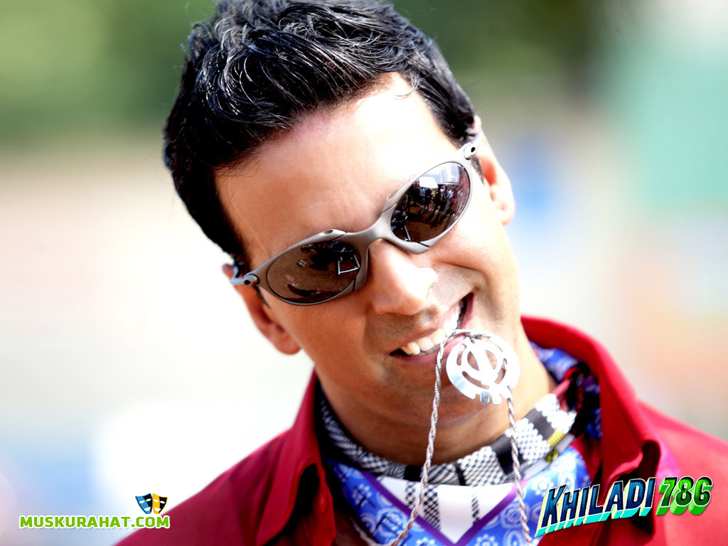 Khiladi 786 Wallpaper Hd - HD Wallpaper 