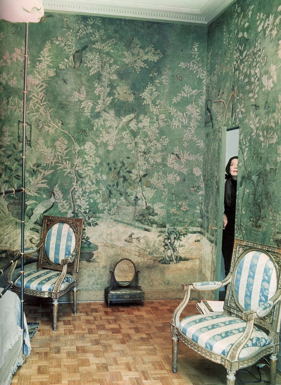 Chinoiserie Wallpaper Chic Miranda Brooks Chinoiserie - Horst P Horst Interior - HD Wallpaper 