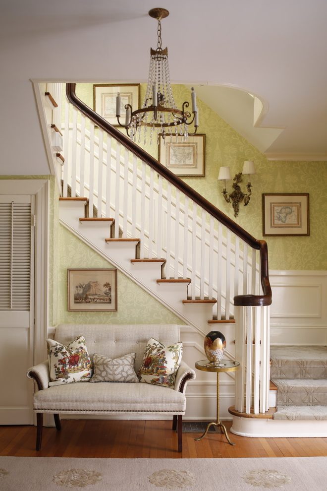 Raleigh De Gournay With Traditional Chandeliers Staircase - Stairs - HD Wallpaper 