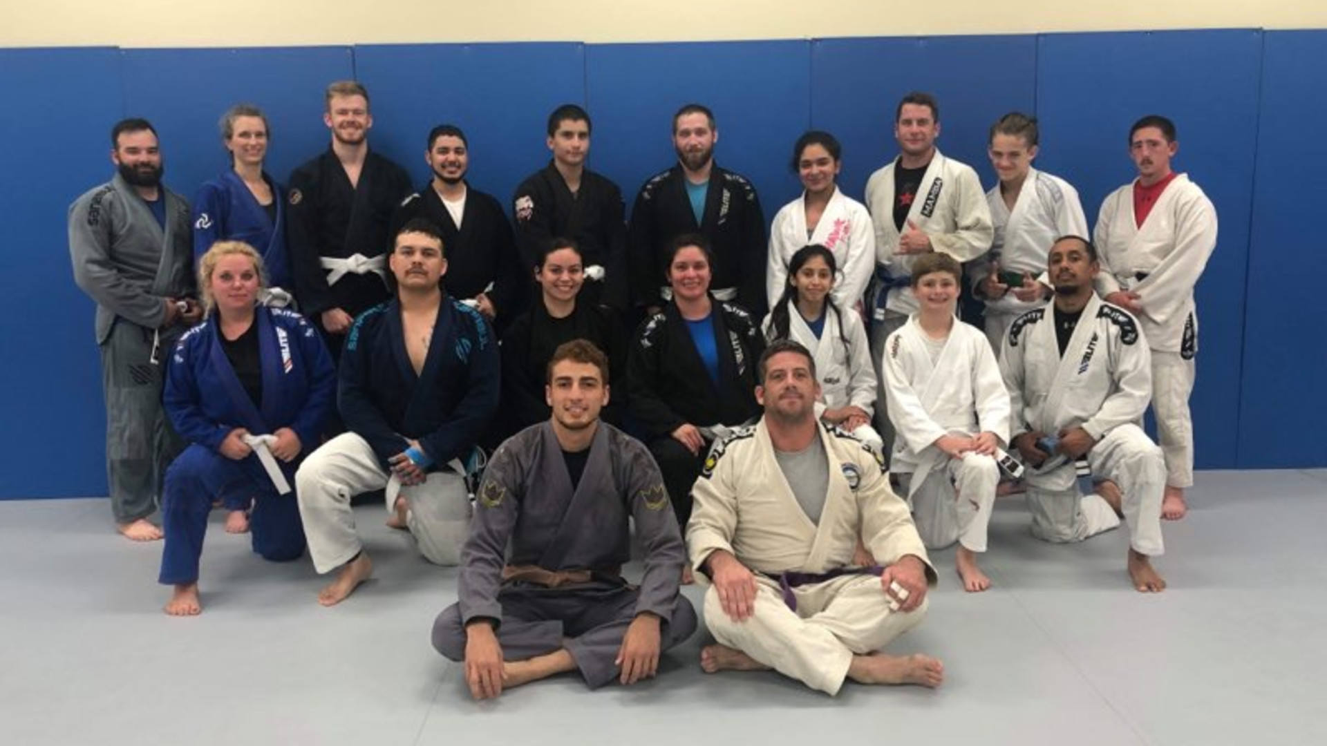 Join Us Today For Better Fitness And Self-defense - Brazilian Jiu-jitsu - HD Wallpaper 