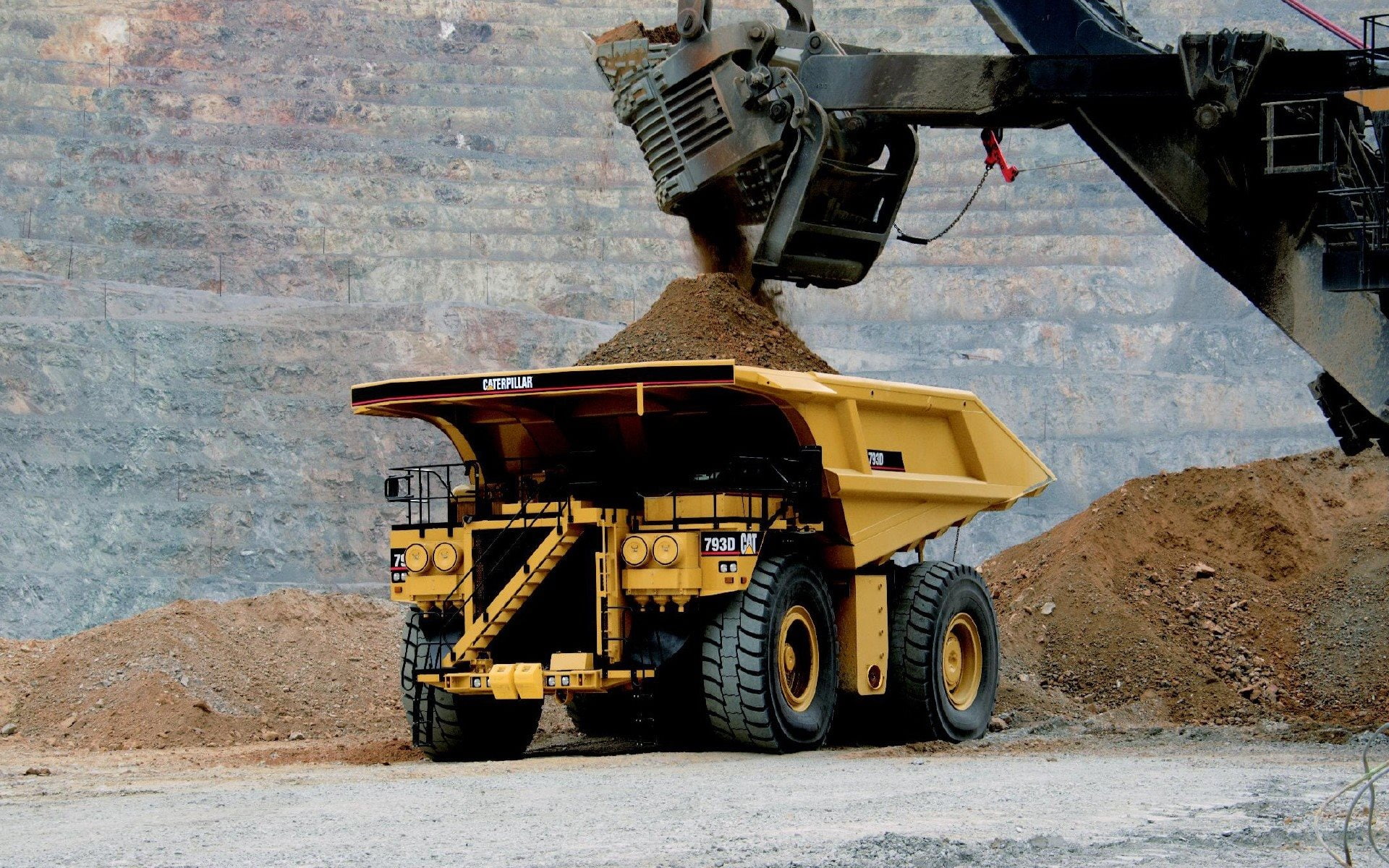 Camion Da Cava Caterpillar - HD Wallpaper 