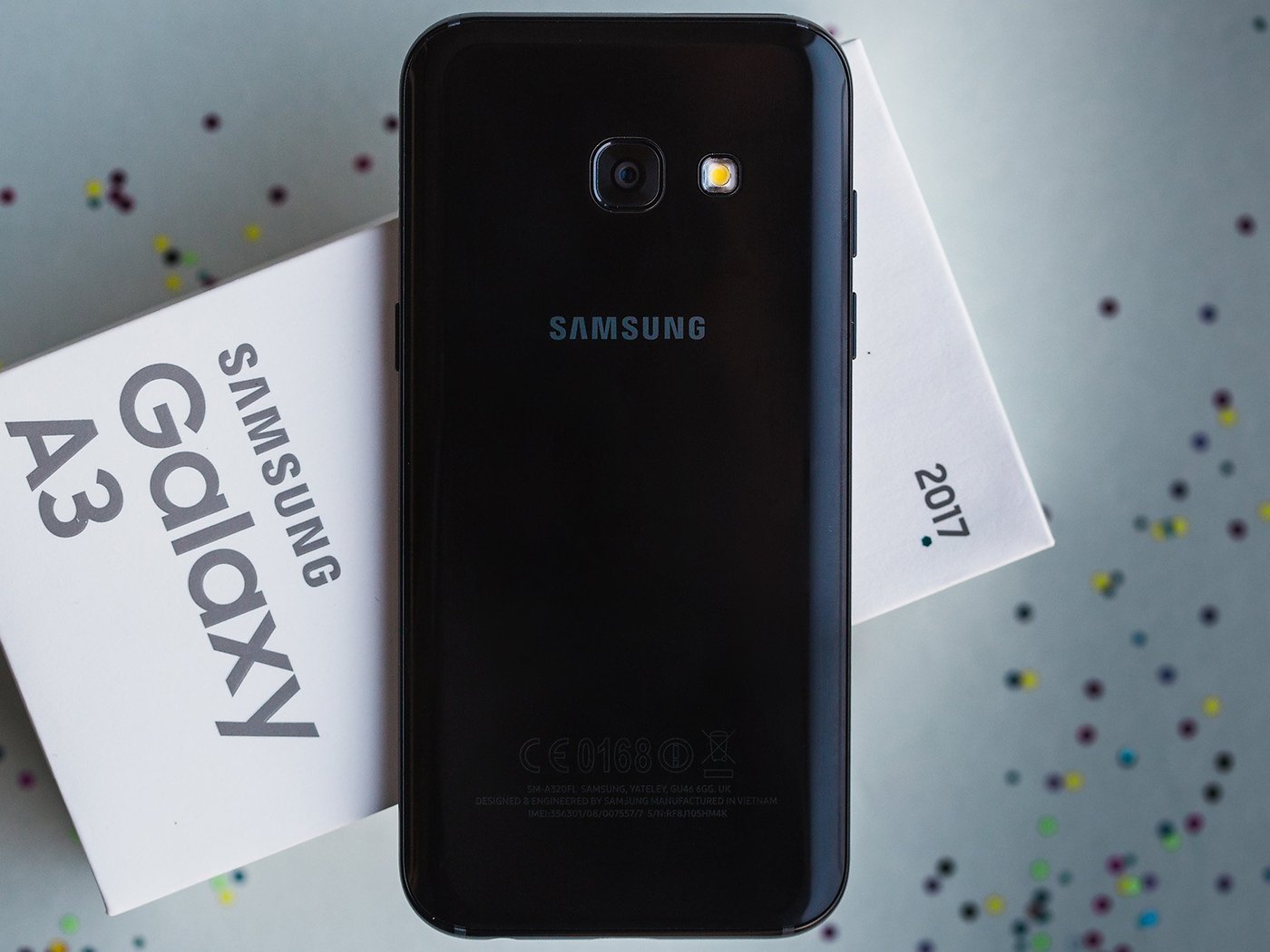 Samsung Galaxy S6 - HD Wallpaper 