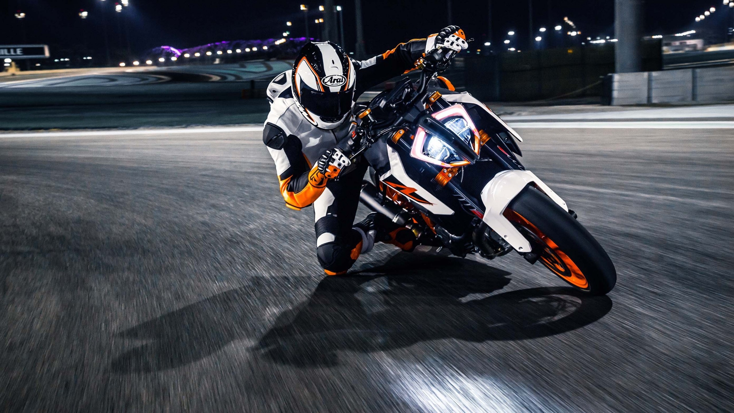 Ktm 1290 Super Duke 
 Data-src - 1290 Super Duke R 2018 - HD Wallpaper 