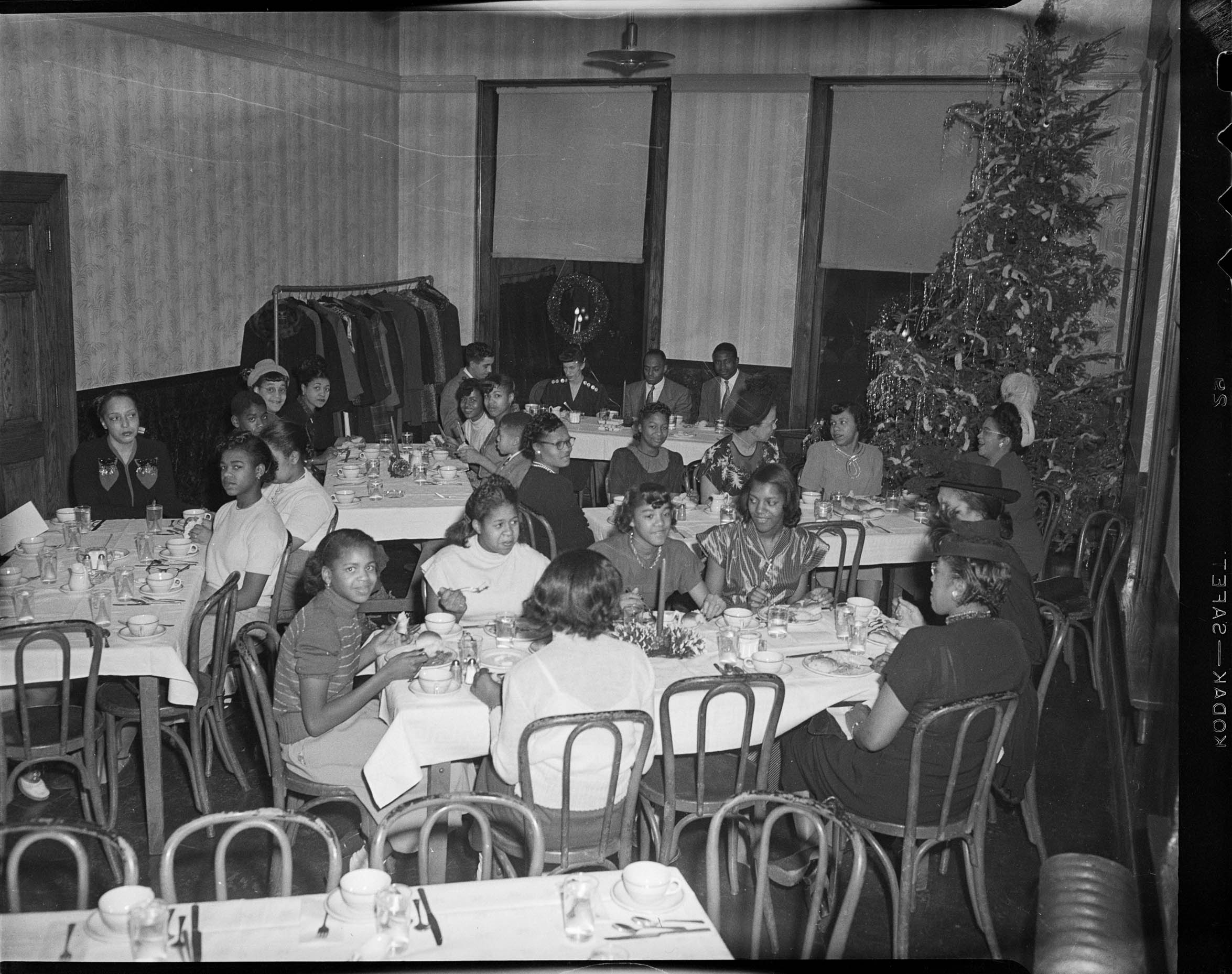 Monochrome - HD Wallpaper 