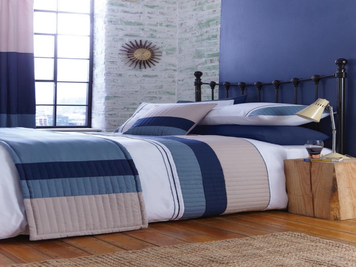 Blue And White Striped Bedding Blue And White Striped - Beige And Navy Bedding - HD Wallpaper 