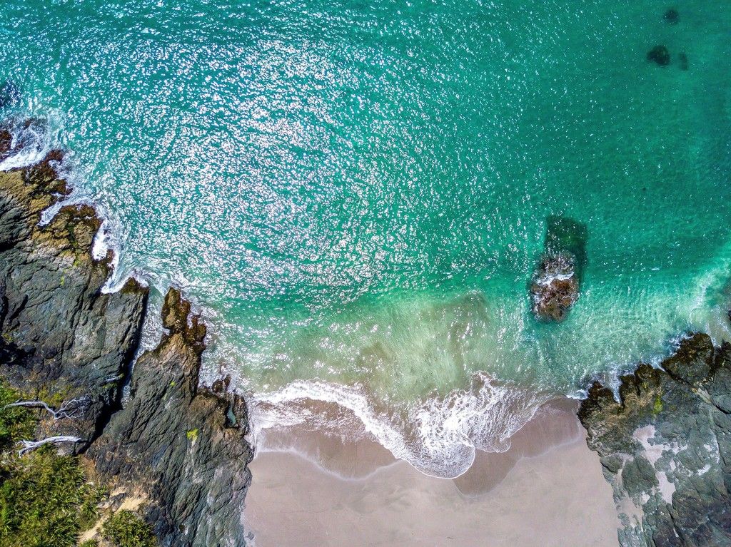 Sea Green Wallpaper - HD Wallpaper 