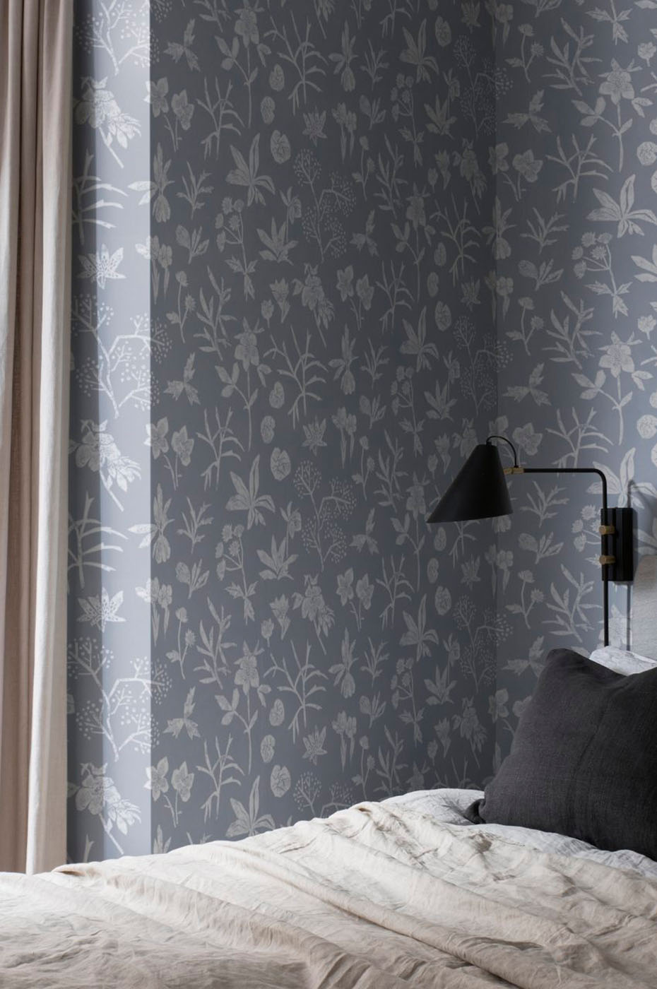 Light Blue Wallpsper Bedroom - HD Wallpaper 