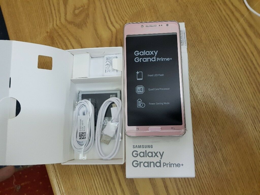 Feature Phone - HD Wallpaper 