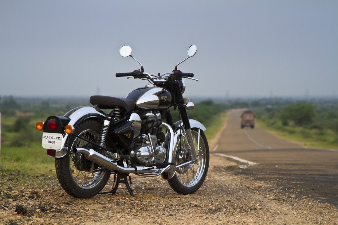 Royal Enfield Classic Chrome Black - HD Wallpaper 