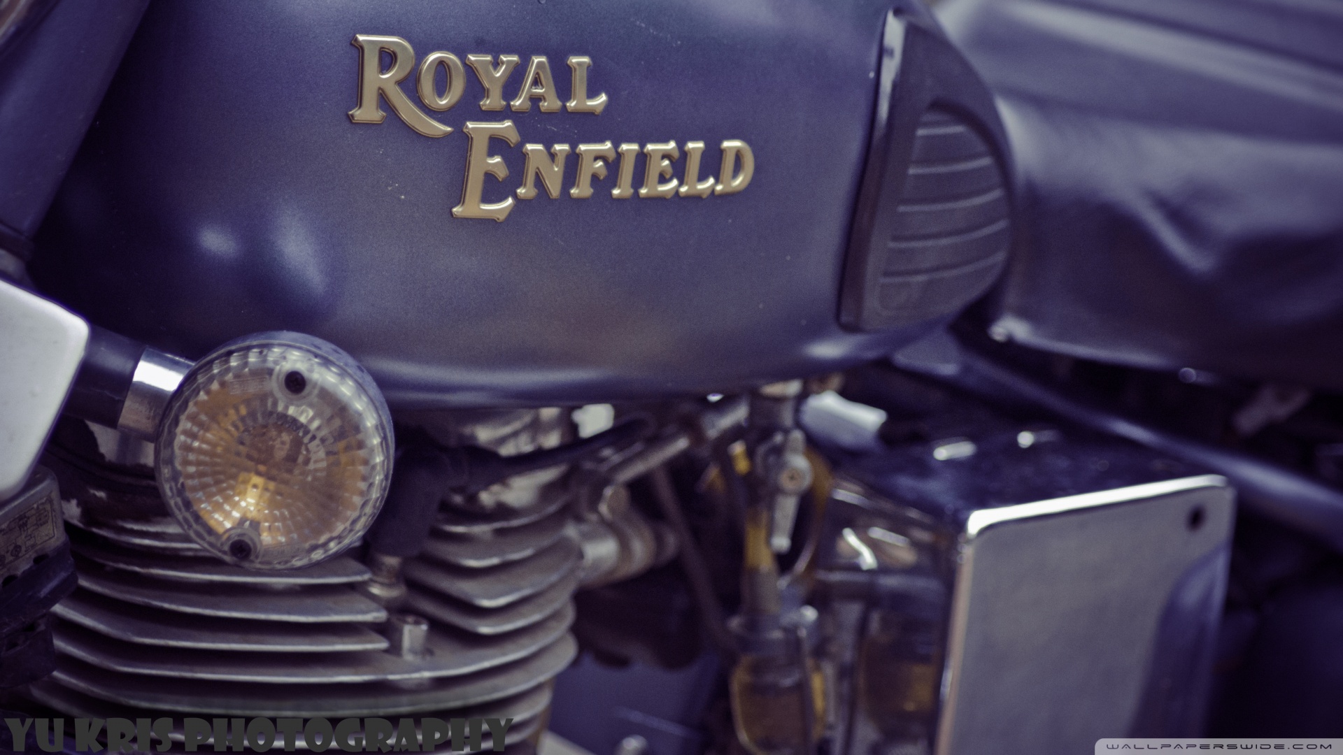 Royal Enfield - HD Wallpaper 