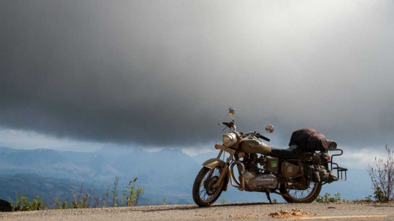 Royal Enfield Road Trip - HD Wallpaper 