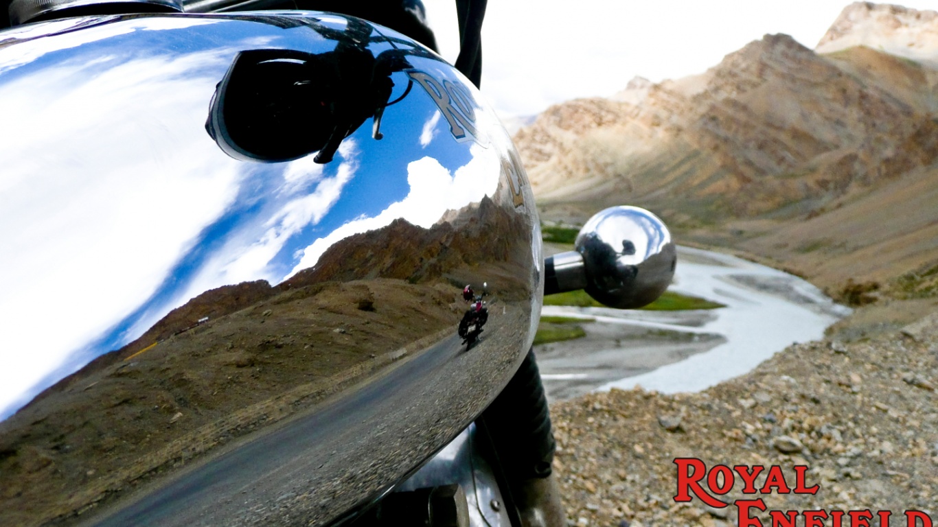 Royal Enfield Hd Wallpapers - Royal Enfield Facebook Cover - HD Wallpaper 