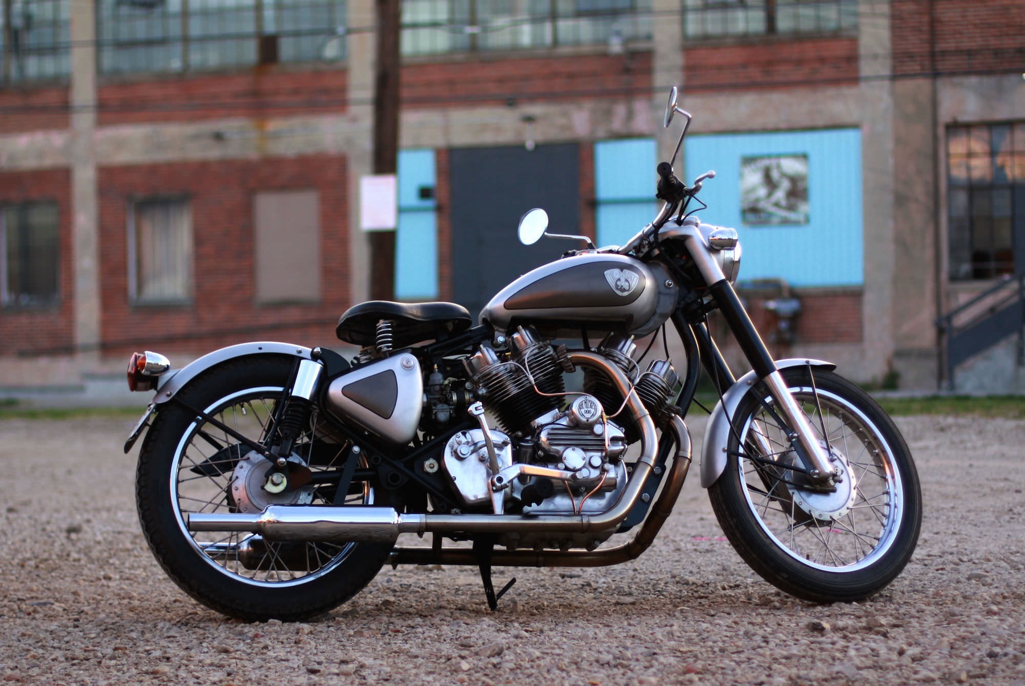 Royal Enfield Bullet Bike Photo 
 Data Src Royal Enfield - Royal Enfield 2 Cylinder - HD Wallpaper 
