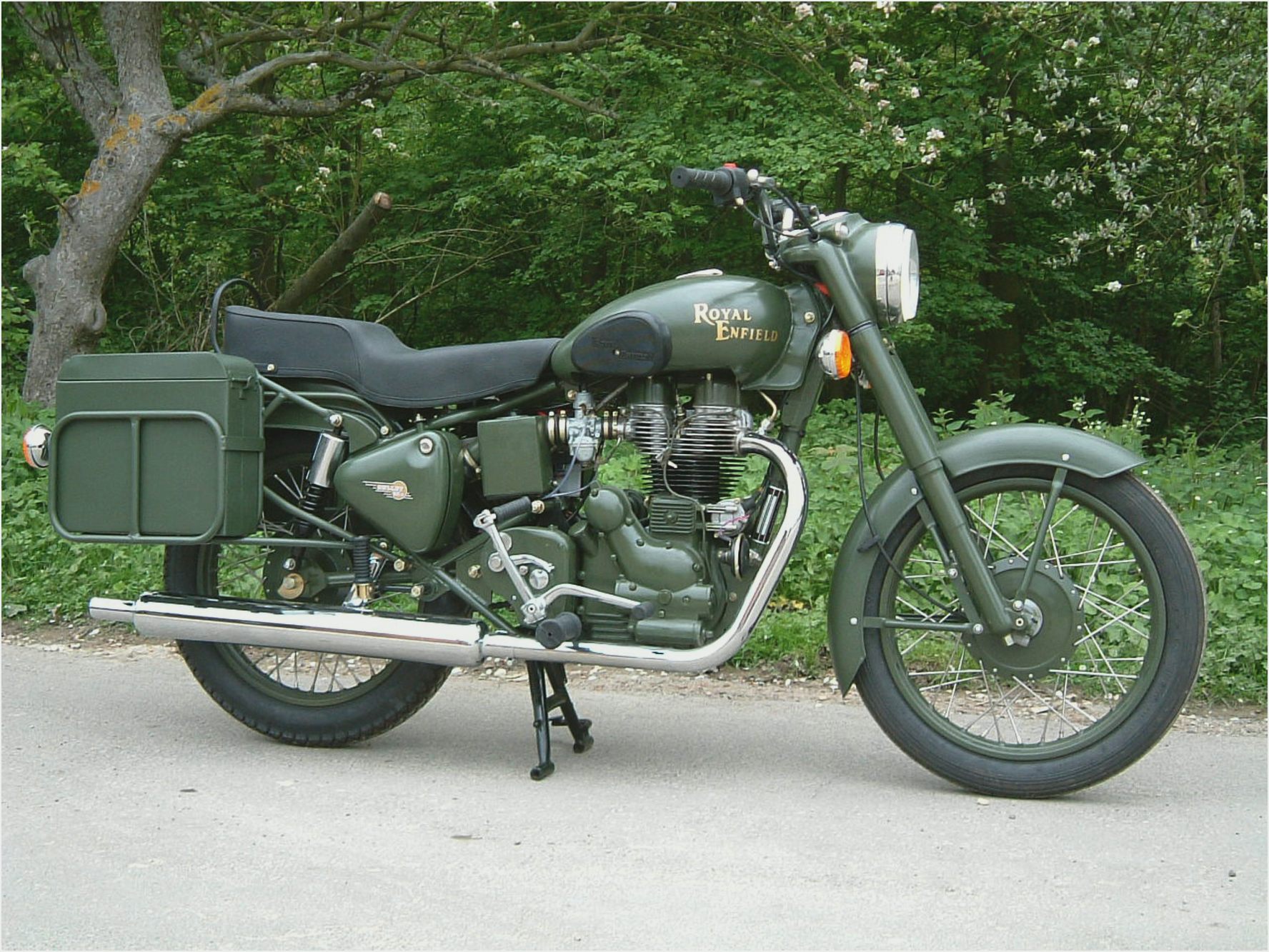 Royal Enfield Bullet 350 Army 1998 Wallpapers - Indian Army Royal Enfield Bullet - HD Wallpaper 