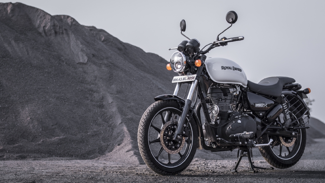 Royal Enfield Thunderbird 350x - HD Wallpaper 