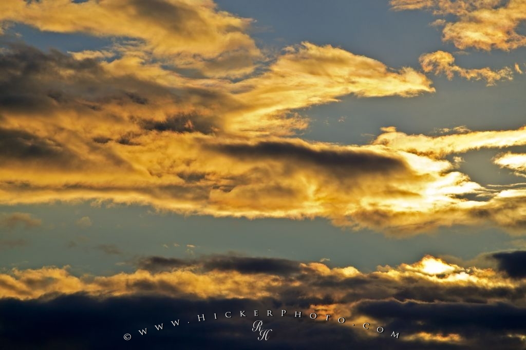 Stormy Clouds Wallpaper Background - Sunset - HD Wallpaper 