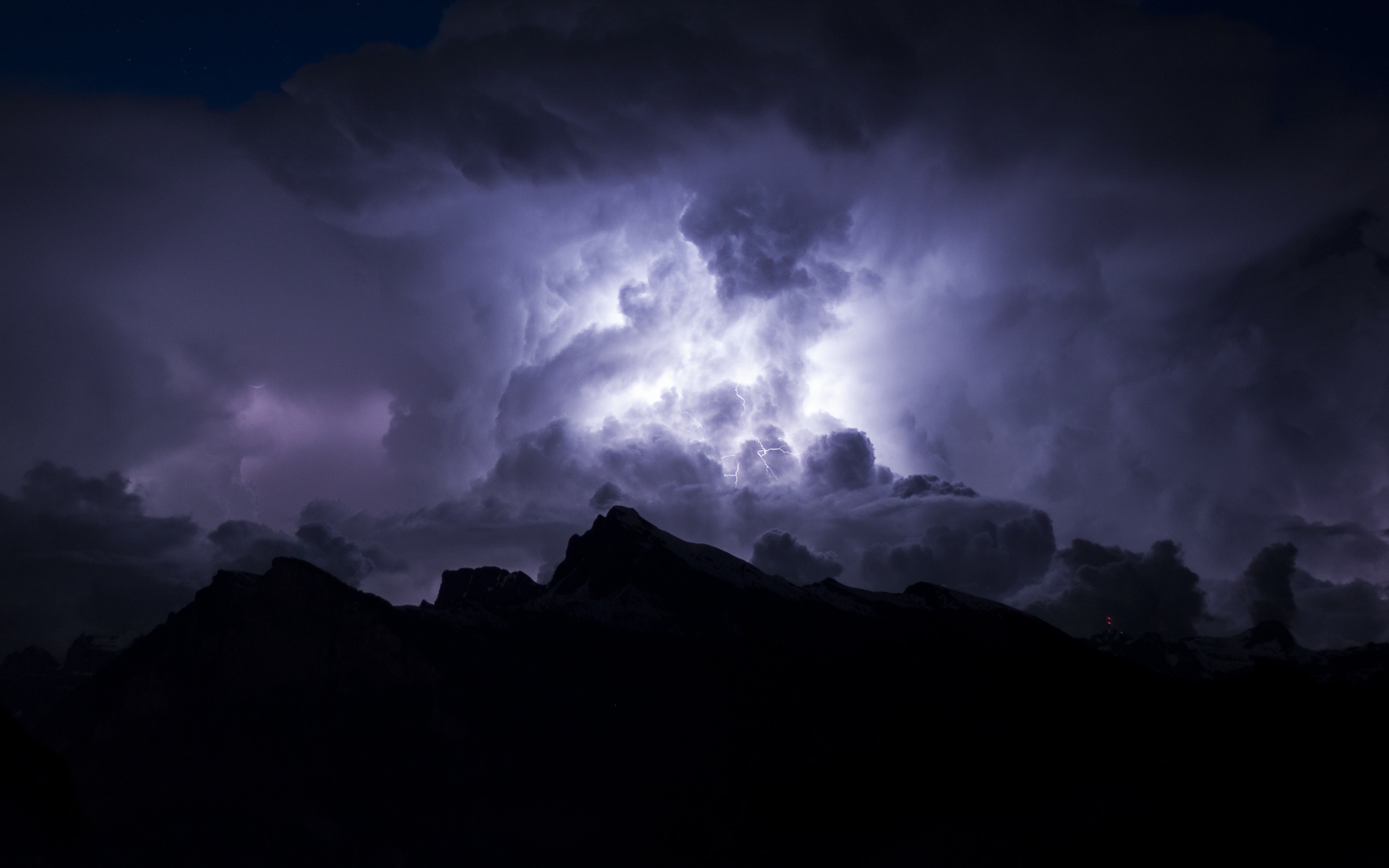 Wallpaper Night, Storm, Clouds, Sky, Lightning - Dark Clouds With Lightning - HD Wallpaper 