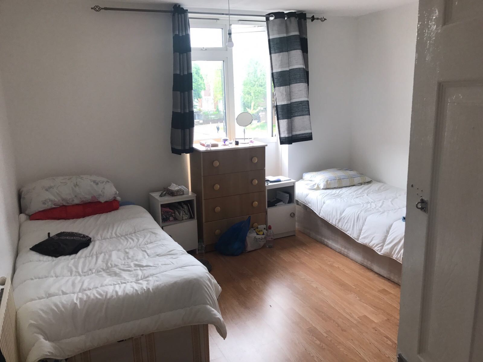 Double Room Near Tottenham Hale - Bedroom - HD Wallpaper 