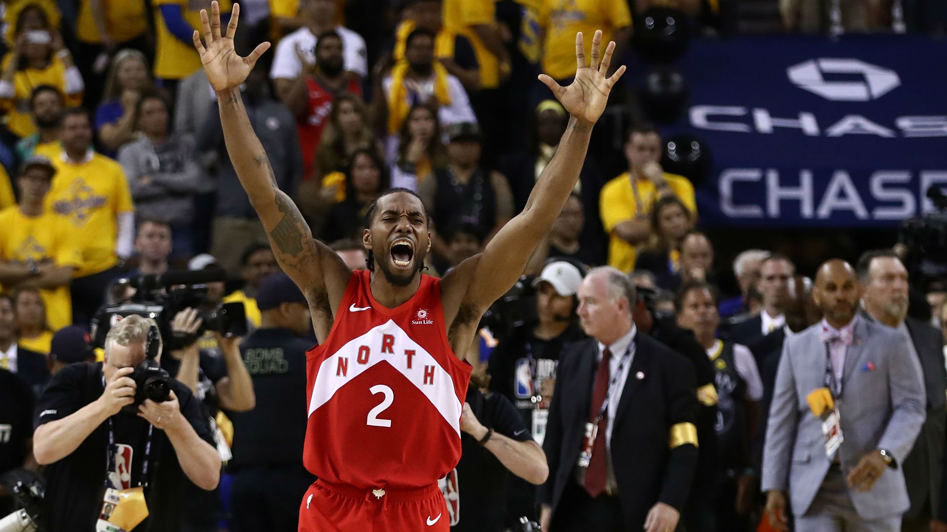 Kawhi Leonard Crowned Finals Mvp After Leading Raptors - Kawhi Leonard Finals Mvp Raptors - HD Wallpaper 