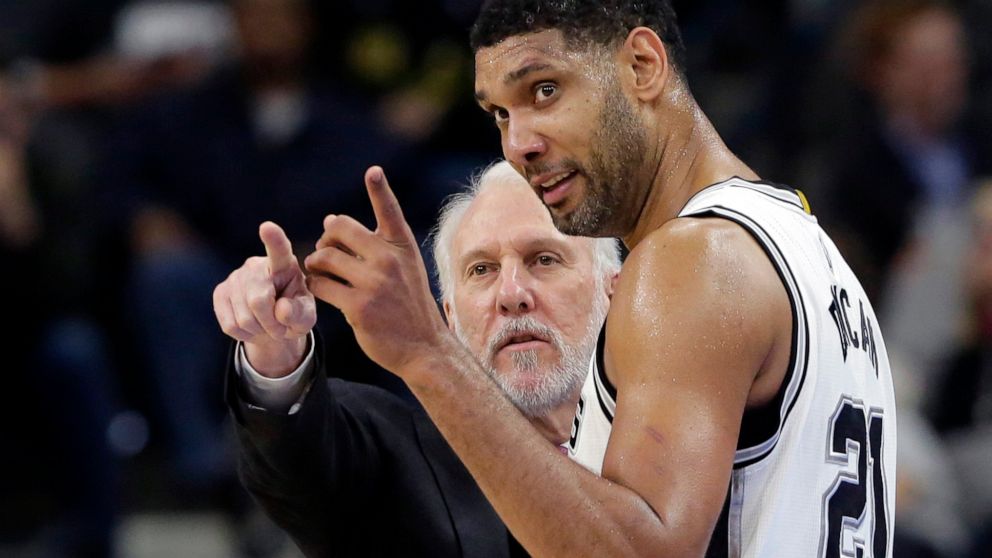 Tim Duncan Gregg Popovich - HD Wallpaper 