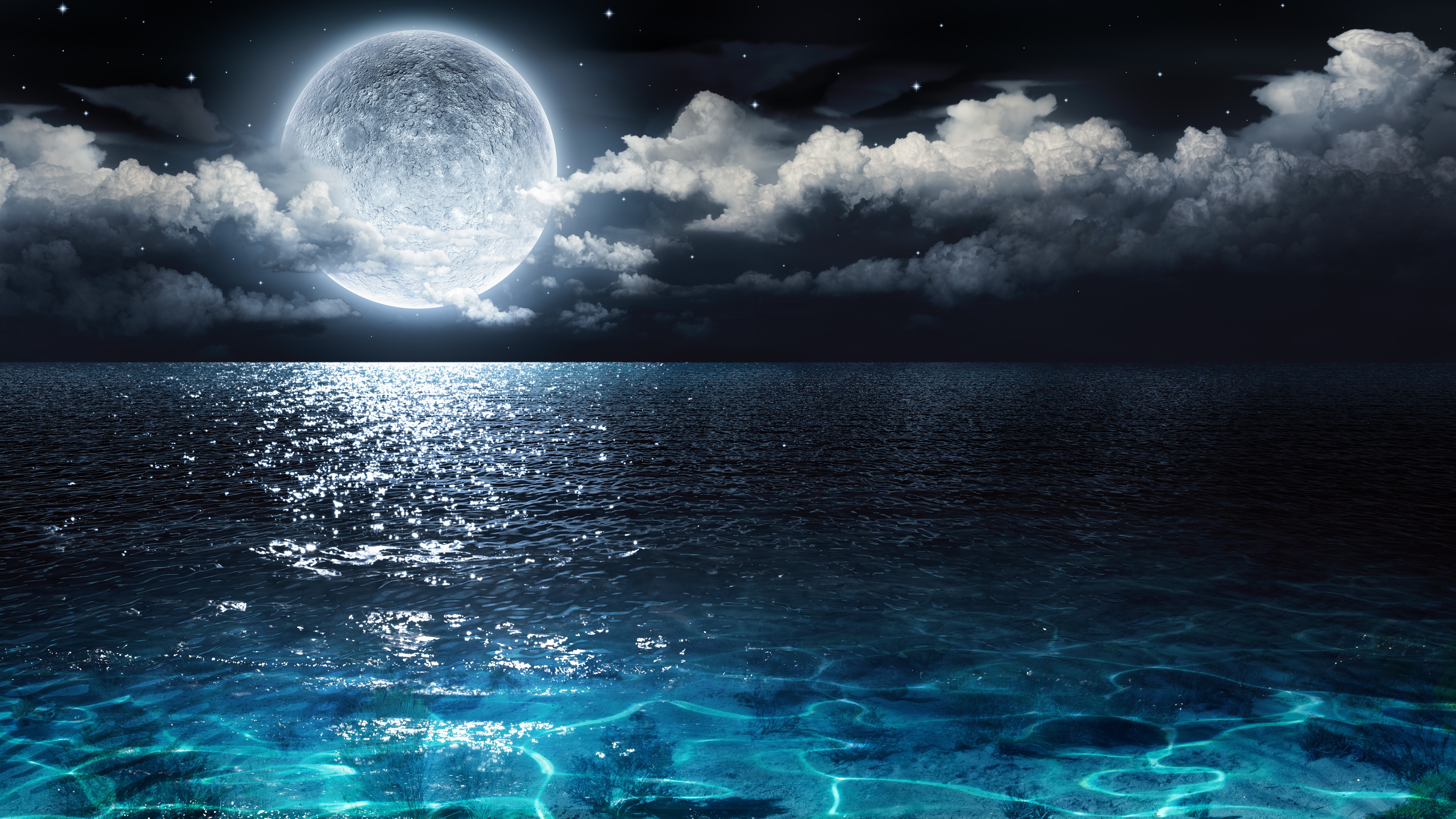 Wallpaper Full Moon, Blue Sea, Clouds, Night, Beautiful - Full Moon Over Water - HD Wallpaper 