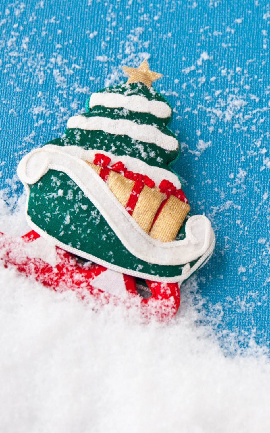 Christmas Snow Winter Gifts Hd Mobile Wallpaper - Christmas Sleigh With Gifts - HD Wallpaper 